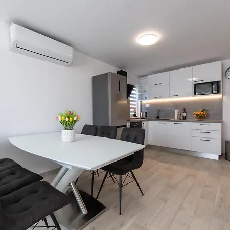 Vila Ana Trogir